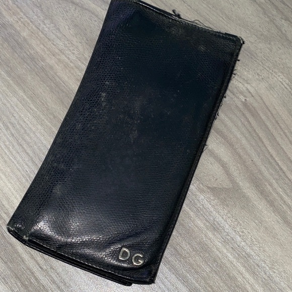 Dolce and Gabbana REHAB Black Leather Wallet with DG Logo - Picture 1 of 9